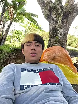 Snapshot of FlpGmz chatting on October 27, 9:17 pm FlpGmz online show from October 27, 9:17 pm