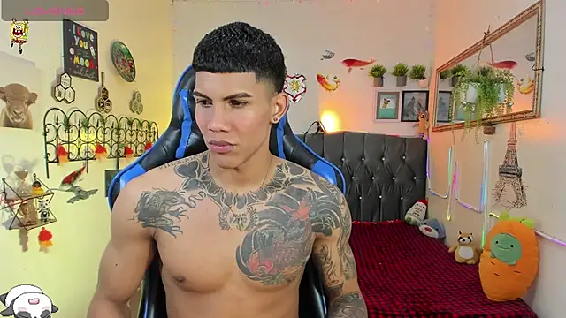 Damian latinxxx online show from January 11, 3:32 am