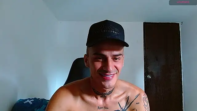 bray hotboy777 online show from January 12, 3:16 pm