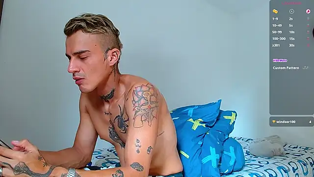 bray hotboy777 online show from October 24, 1:46 pm