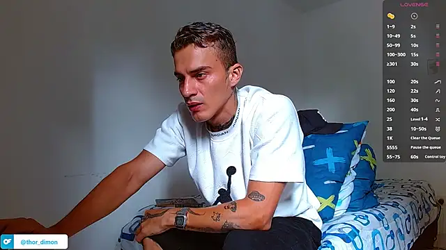 bray hotboy777 online show from April 5, 2:13 pm