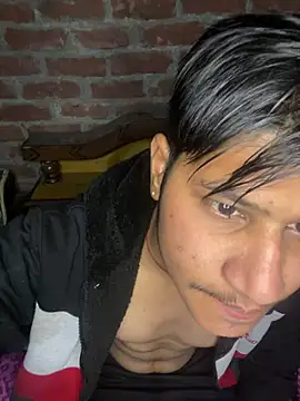 Snapshot of Hotxx-gillbaby chatting on February 8, 7:59 pm Hotxx-gillbaby online show from February 8, 7:59 pm