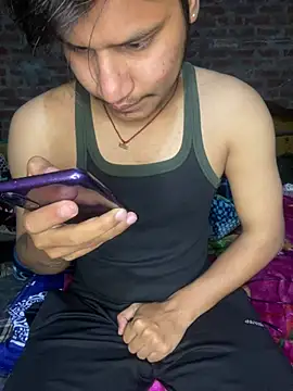 Snapshot of Hotxx-gillbaby chatting on February 18, 7:10 pm Hotxx-gillbaby online show from February 18, 7:10 pm