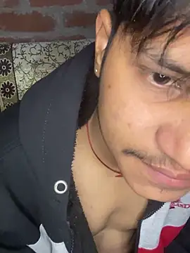Snapshot of Hotxx-gillbaby chatting on February 7, 4:24 pm Hotxx-gillbaby online show from February 7, 4:24 pm