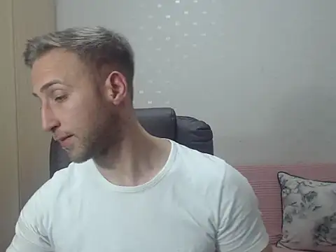 PrinceEagle online show from February 27, 8:08 pm