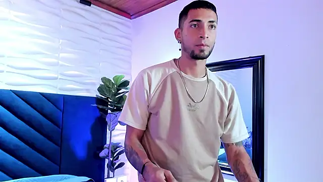 DrakeNeumann online show from February 28, 4:00 am