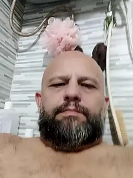 Snapshot of AlexandruCsaba chatting on January 7, 6:56 pm AlexandruCsaba online show from January 7, 6:56 pm