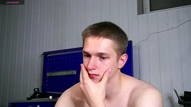 dustyn fox online show from November 13, 3:49 pm