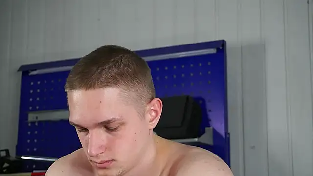 dustyn fox online show from March 13, 3:19 pm