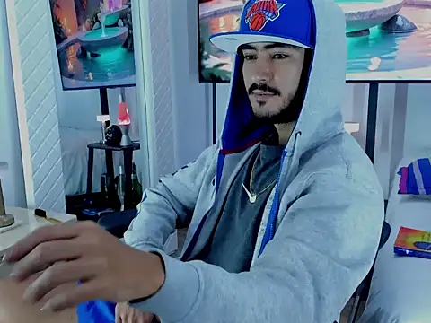 david  johnson372 online show from April 16, 11:51 pm