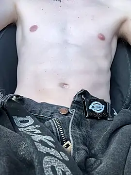 toysonly online show from February 27, 8:20 pm