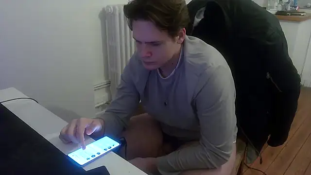 branlettemaster76 online show from December 17, 10:11 pm