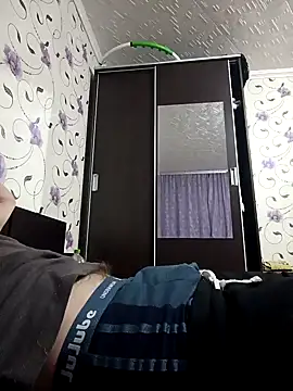 red red00 online show from December 24, 4:08 pm