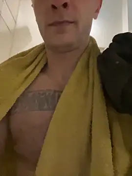 red red00 online show from November 5, 3:36 pm