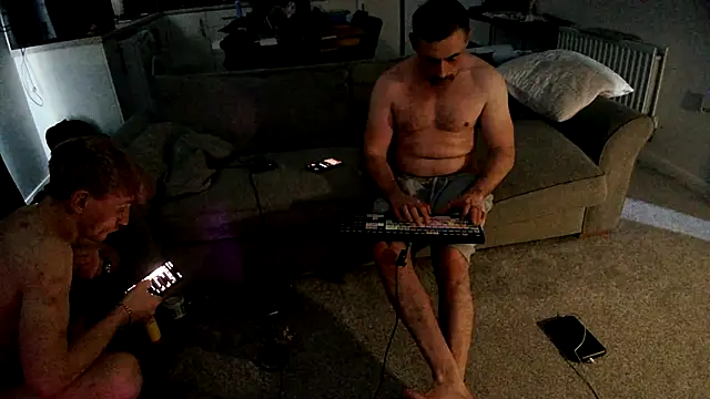 simmo cam online show from May 1, 5:10 am