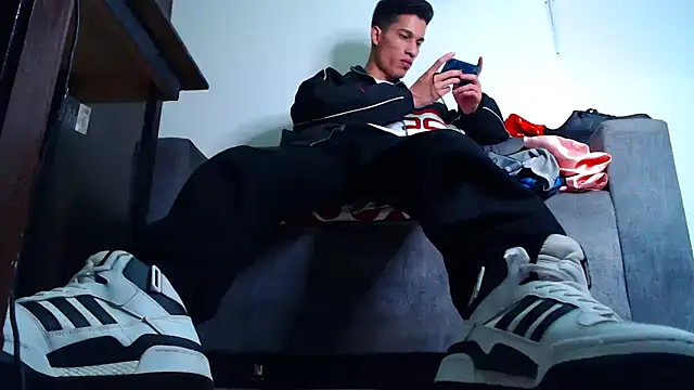 mastersmits online show from January 1, 8:02 am