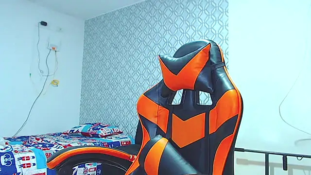 ADAM HOT online show from April 19, 12:32 am