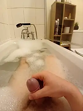 klaxon836 online show from April 5, 7:21 pm