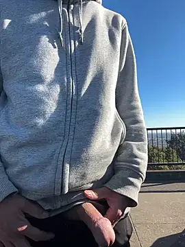 takuyapp online show from January 4, 12:48 am