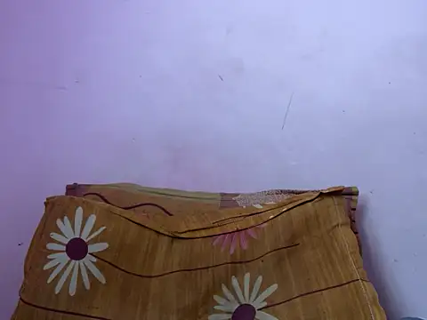 princeraj42 online show from March 18, 8:17 am