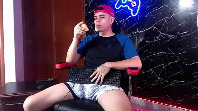 maty hardx online show from January 2, 1:40 pm