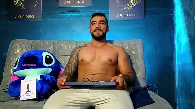 ERIC HARRISON online show from November 7, 4:05 am