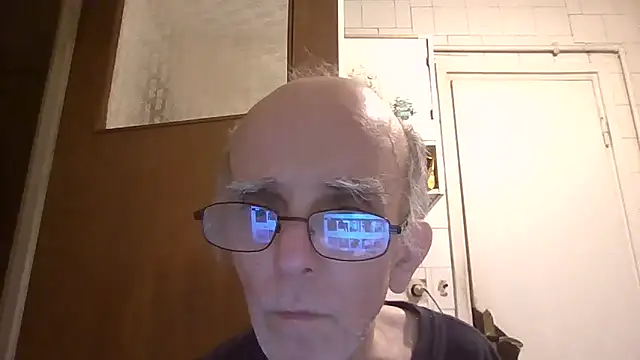 mariusica1xh online show from April 8, 9:23 pm