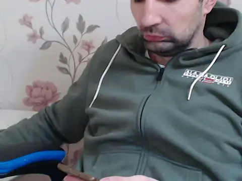 Leo 1617 online show from February 12, 11:27 am