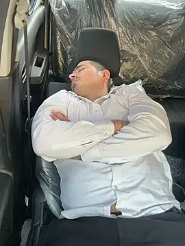 shivani0999 online show from February 20, 4:09 am