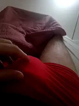 Snapshot of Gigolo4040 chatting on December 21, 11:56 pm Gigolo4040 online show from December 21, 11:56 pm