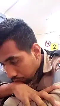 Snapshot of EnriquePersian197 chatting on December 5, 10:45 pm EnriquePersian197 online show from December 5, 10:45 pm