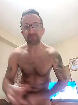 Porco81cazzo online show from December 1, 9:29 pm