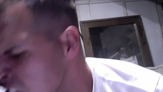 Dreagon79 online show from April 7, 1:16 am