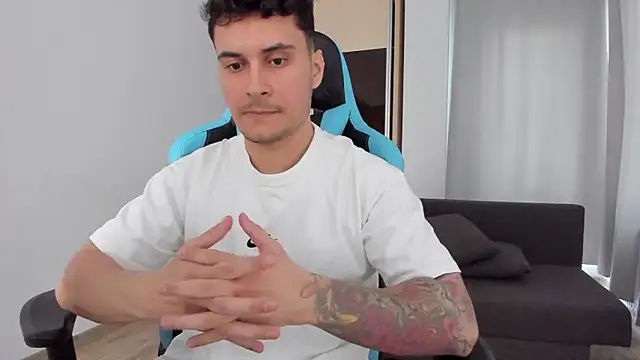 MatMalonne online show from February 14, 1:40 pm