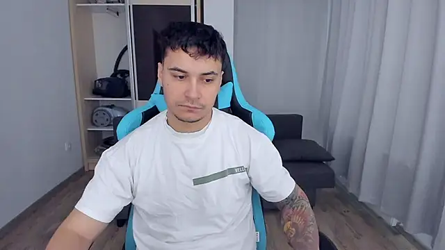 MatMalonne online show from December 15, 6:40 am