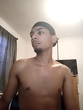 29YOURZ 28  online show from December 4, 6:11 am