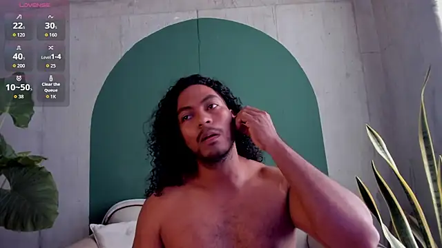 noah jones   online show from December 2, 7:28 pm