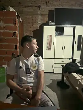 Alexaxelo online show from April 21, 9:43 pm