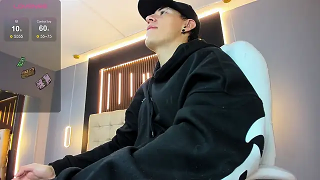 Lobo 17  online show from April 9, 3:48 am