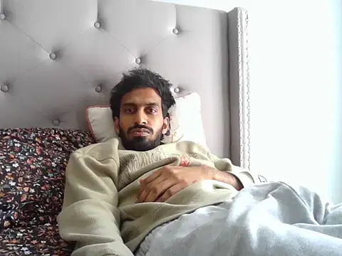 skinny  boy   online show from February 23, 6:20 pm