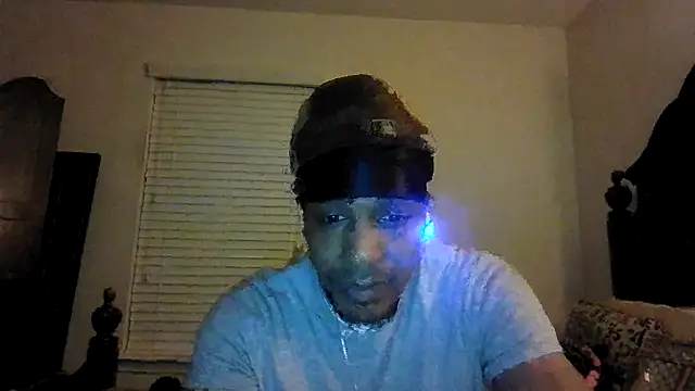 bigboytoy912 online show from March 15, 3:36 am