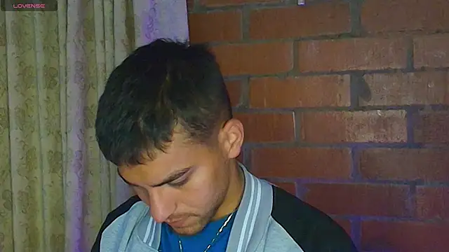 Leandro valenzuela online show from February 7, 2:08 am