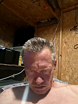 ed44435 online show from May 13, 11:24 pm