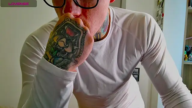 white King9999 online show from February 17, 12:26 pm