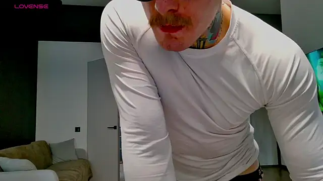 white King9999 online show from March 31, 12:51 pm