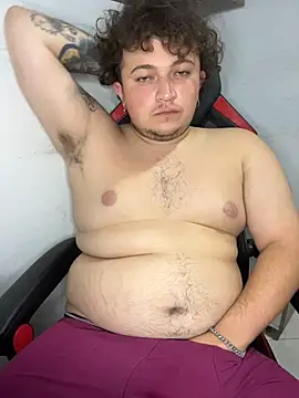 AndresChuboi online show from December 4, 4:30 am