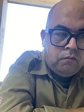 Snapshot of SoloHernan chatting on October 20, 1:15 pm SoloHernan online show from October 20, 1:15 pm