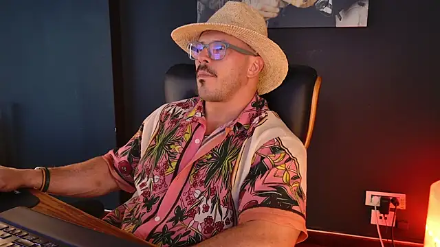 AngeloEric online show from September 20, 12:27 pm