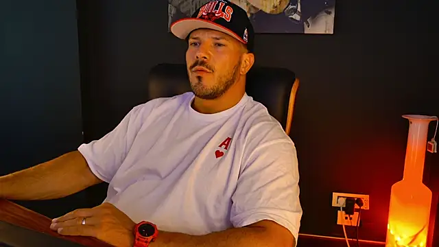 AngeloEric online show from September 9, 11:53 am