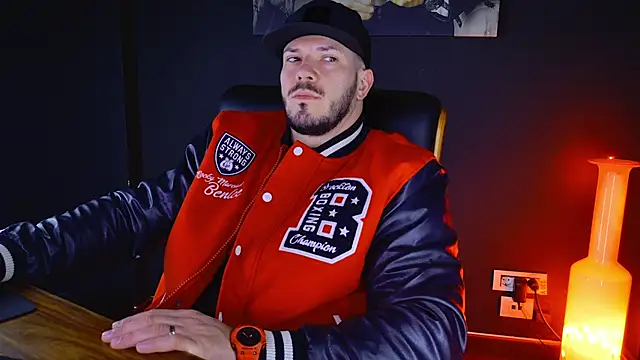 AngeloEric online show from February 4, 5:21 am